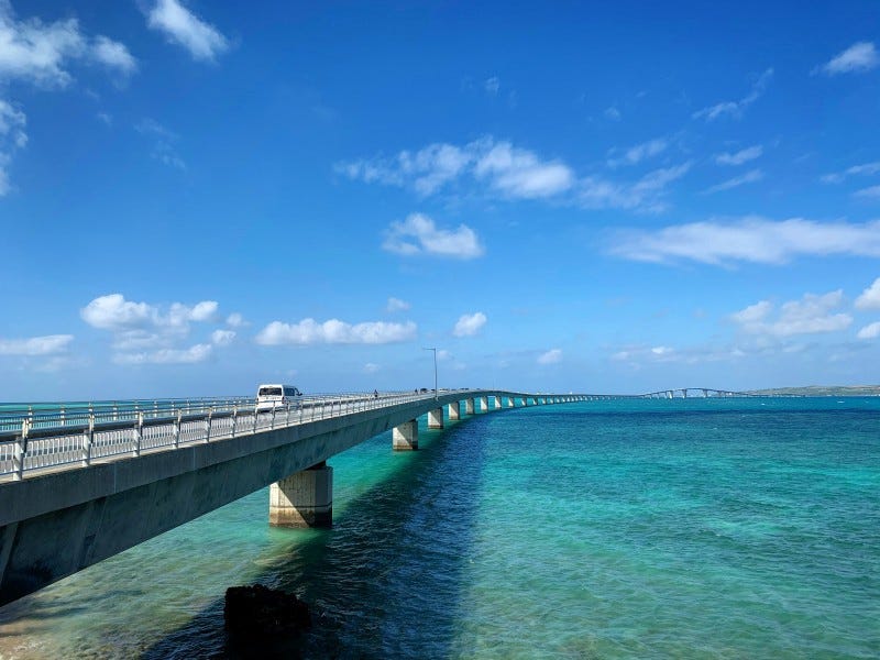Irabu Bridge, a 3.5 kilometer bridge that gap between Irabujima and the main island of Miyakojima