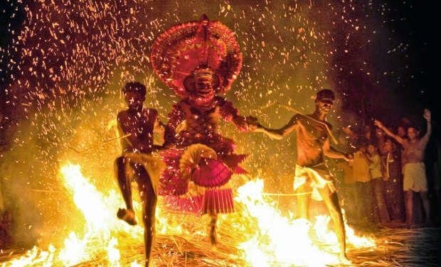 Kerala’s Theyyam Festival is Ritual Dance of Gods in India