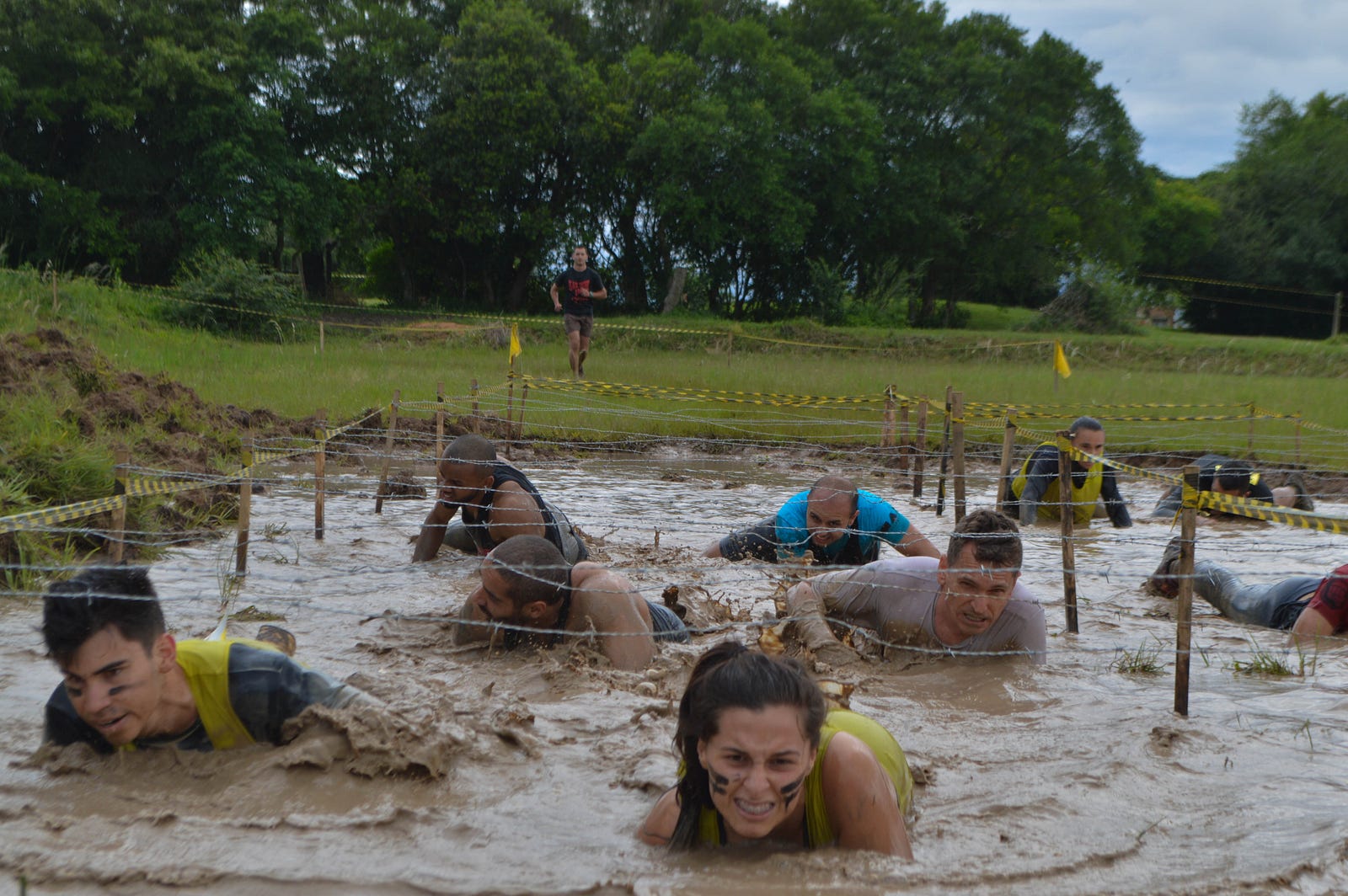Black Trunk Race, a maior corrida de obstáculos do país