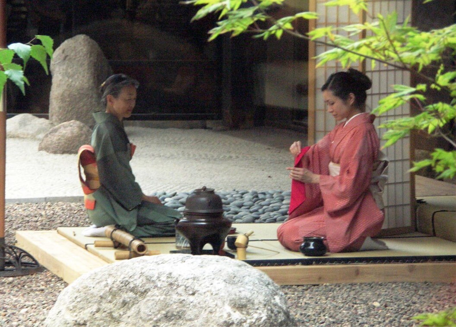 The Japanese Tea Ceremony Yoisho Tips For Living Japan Medium