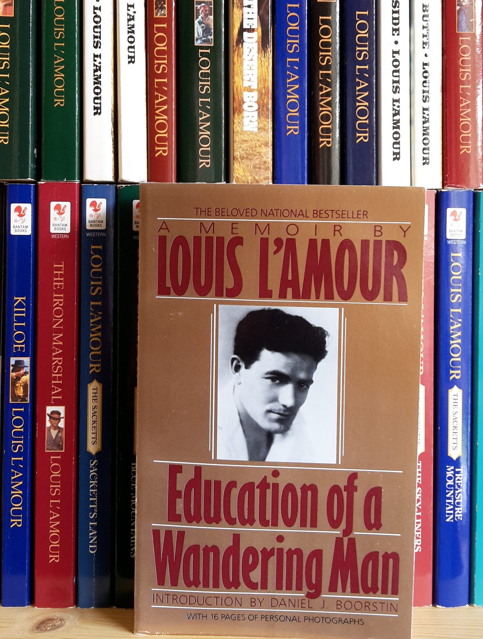 10 Lessons Writers Can Learn From Louis L’Amour – The Writing Cooperative