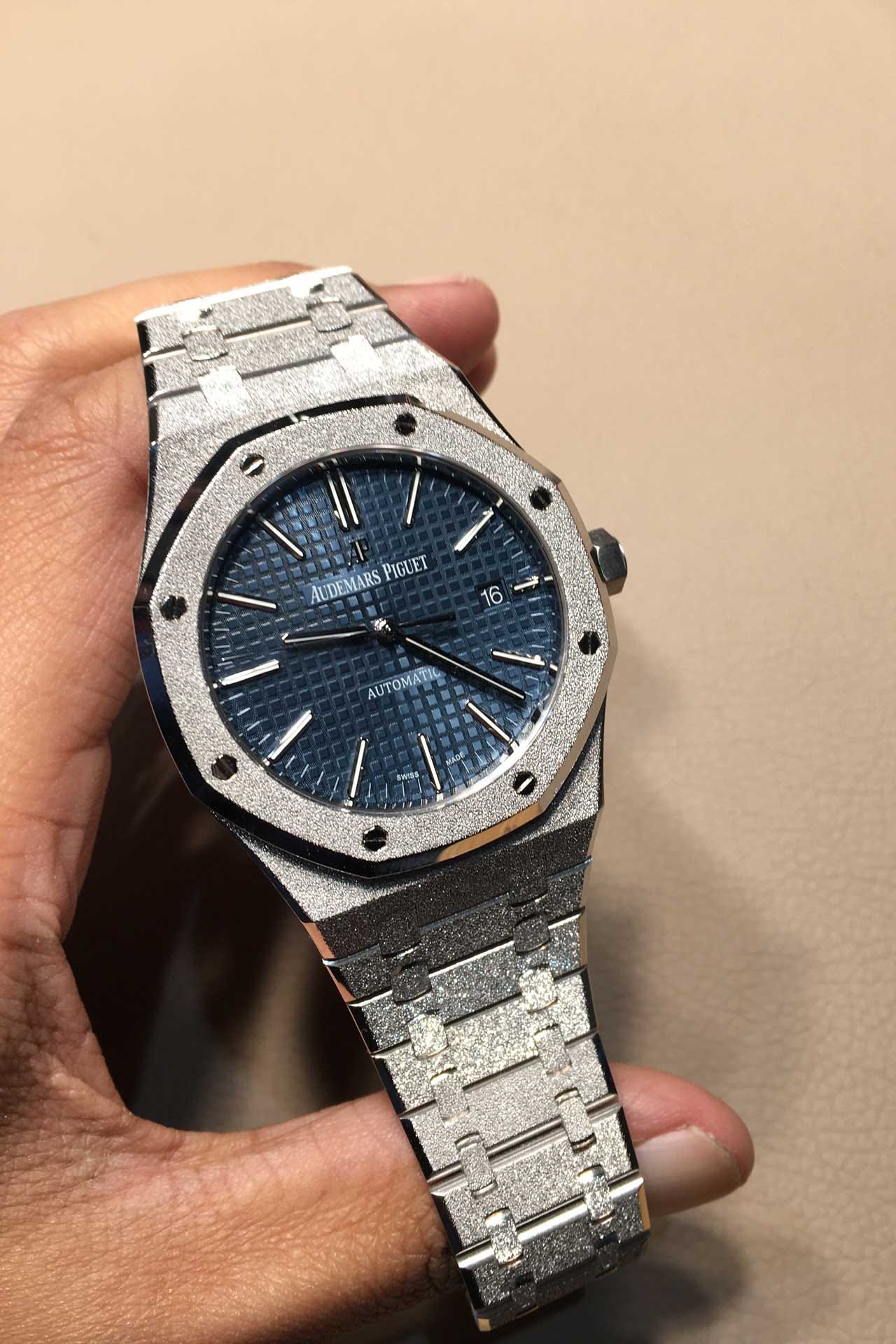 AP Royal Oak Frosted Gold: Taking Rose Gold to a Whole New Level