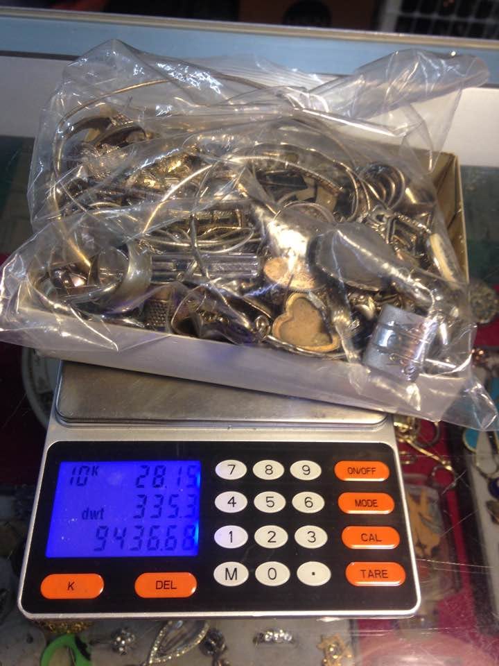 Top 5 Vintage Items and Antiques to Resell On Ebay JW Medium