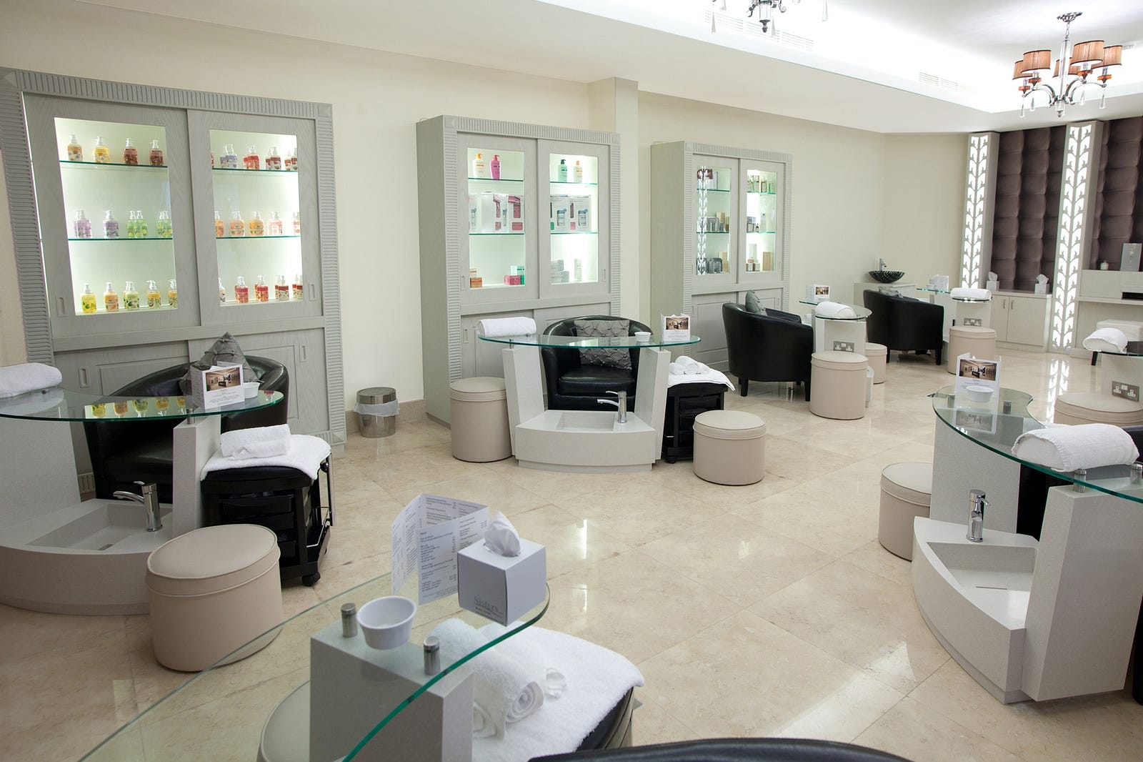 Best Tips for Choosing a Beauty Salon To Look Beautiful
