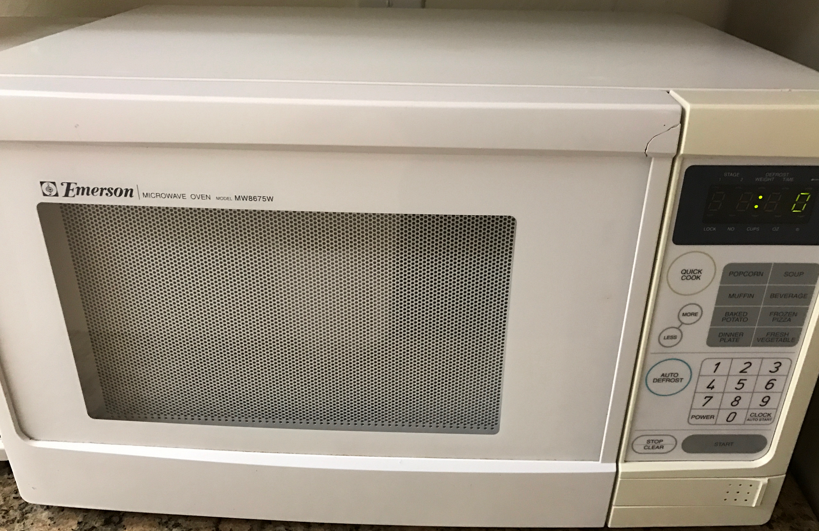 Emerson Microwave Professional Series Mw8117wBestMicrowave