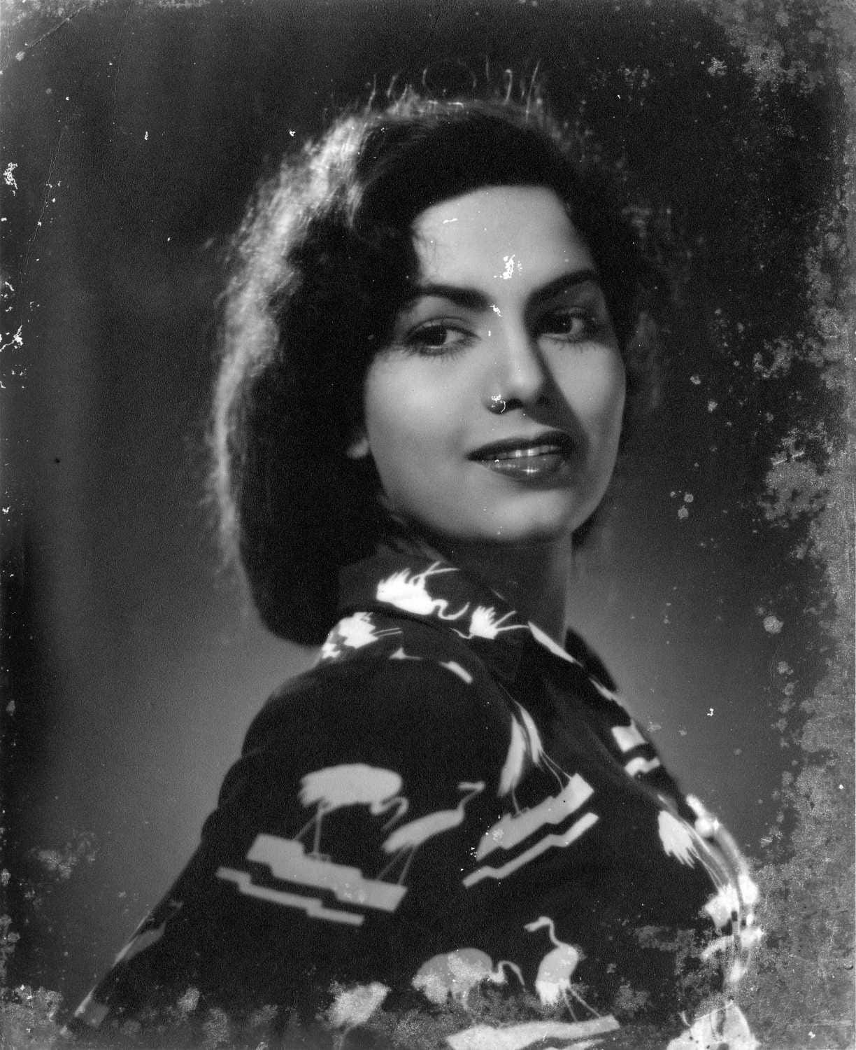 Shyama (Khurshid Akhtar) nude (63 photo), Tits, Paparazzi, Selfie, braless 2006 Shyama (Khurshid Akhtar) nude (49 photo), Tits, Fappening, Selfie, swimsuit 2020