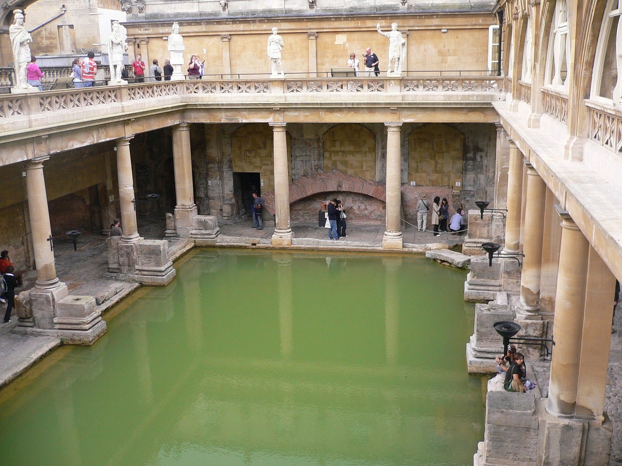 Ancient Greek and Roman Bathing Stella Medium