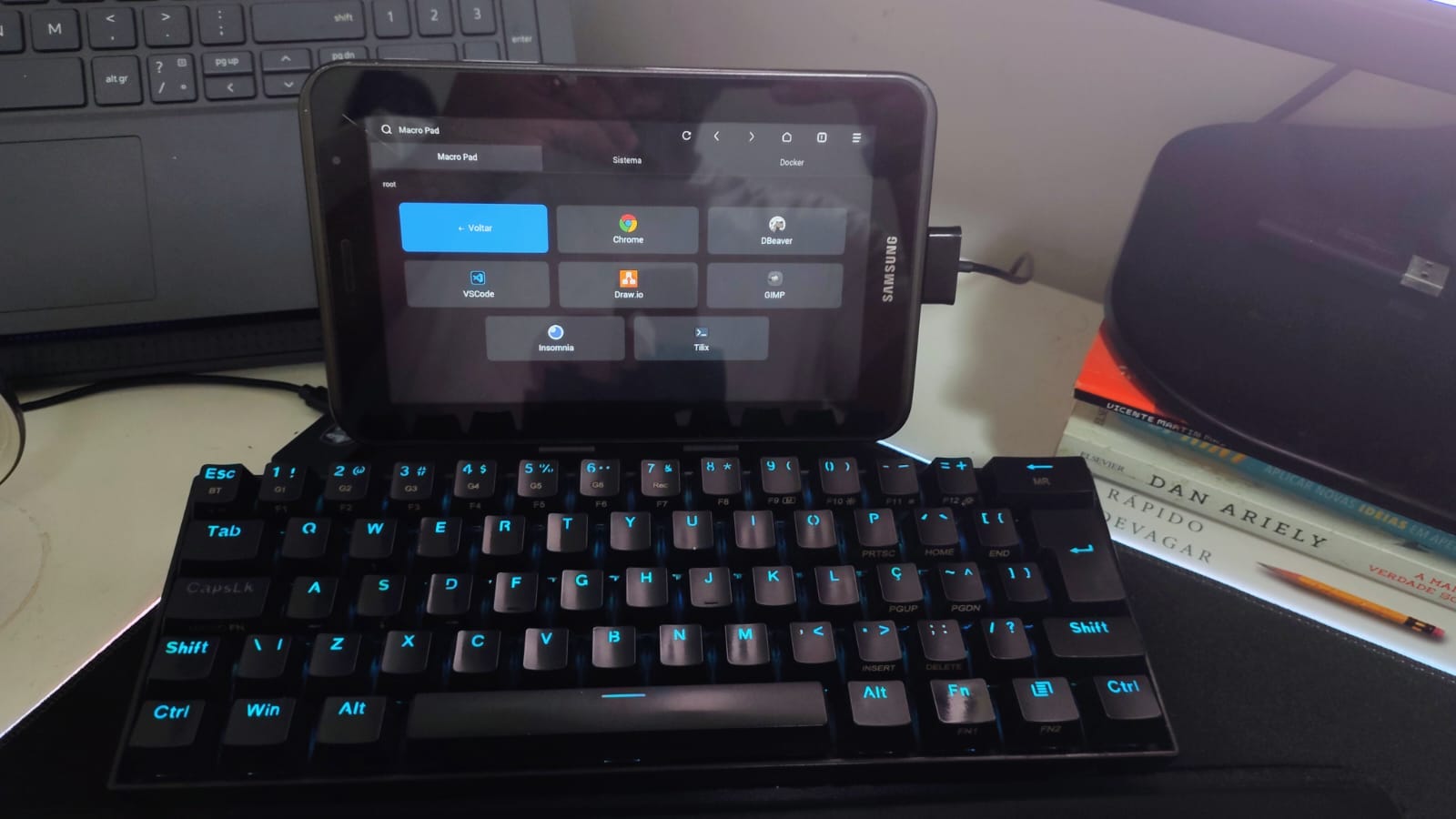 Reaproveitando um tablet antigo como macropad com Flask