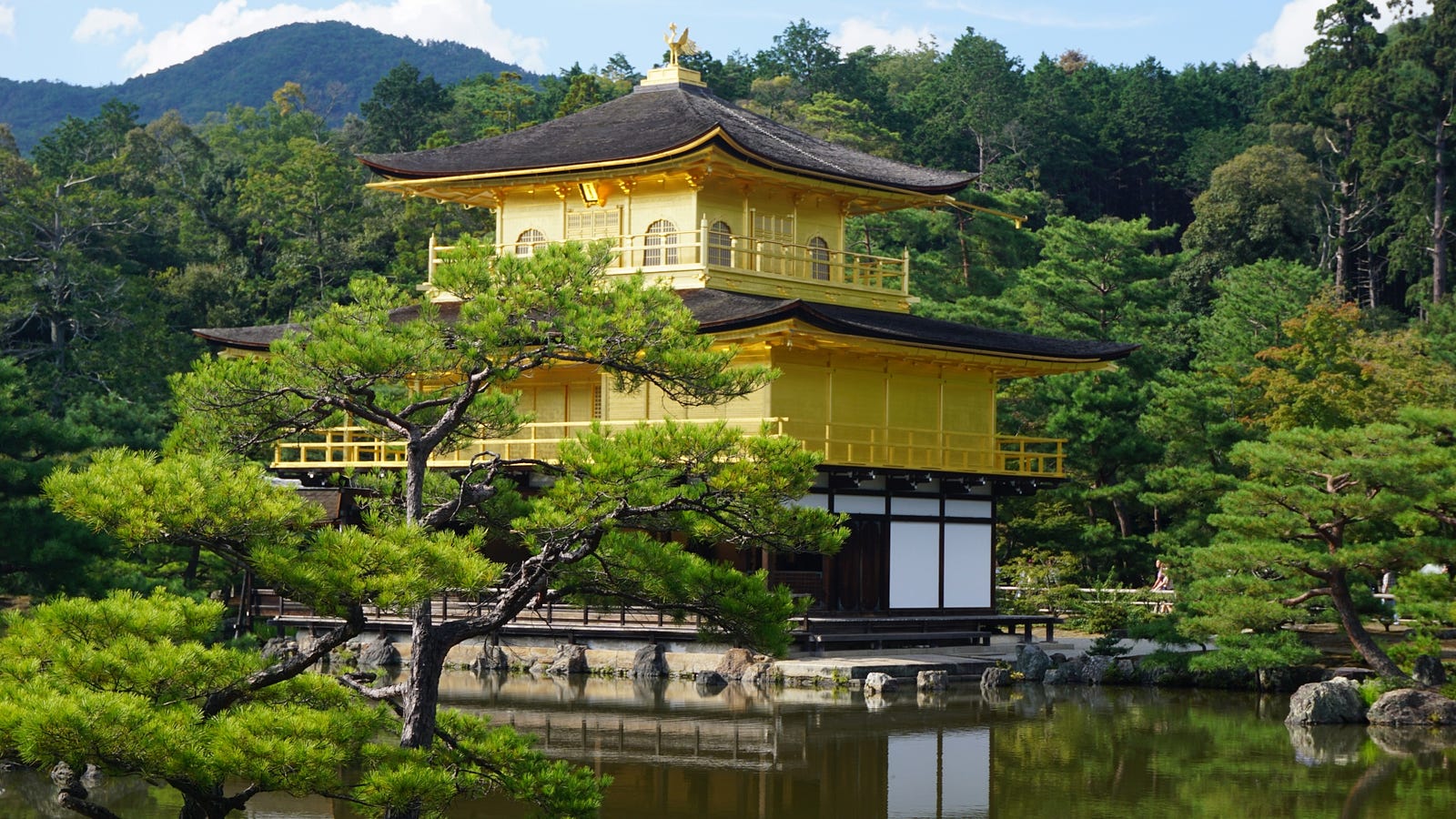 historical tours in japan