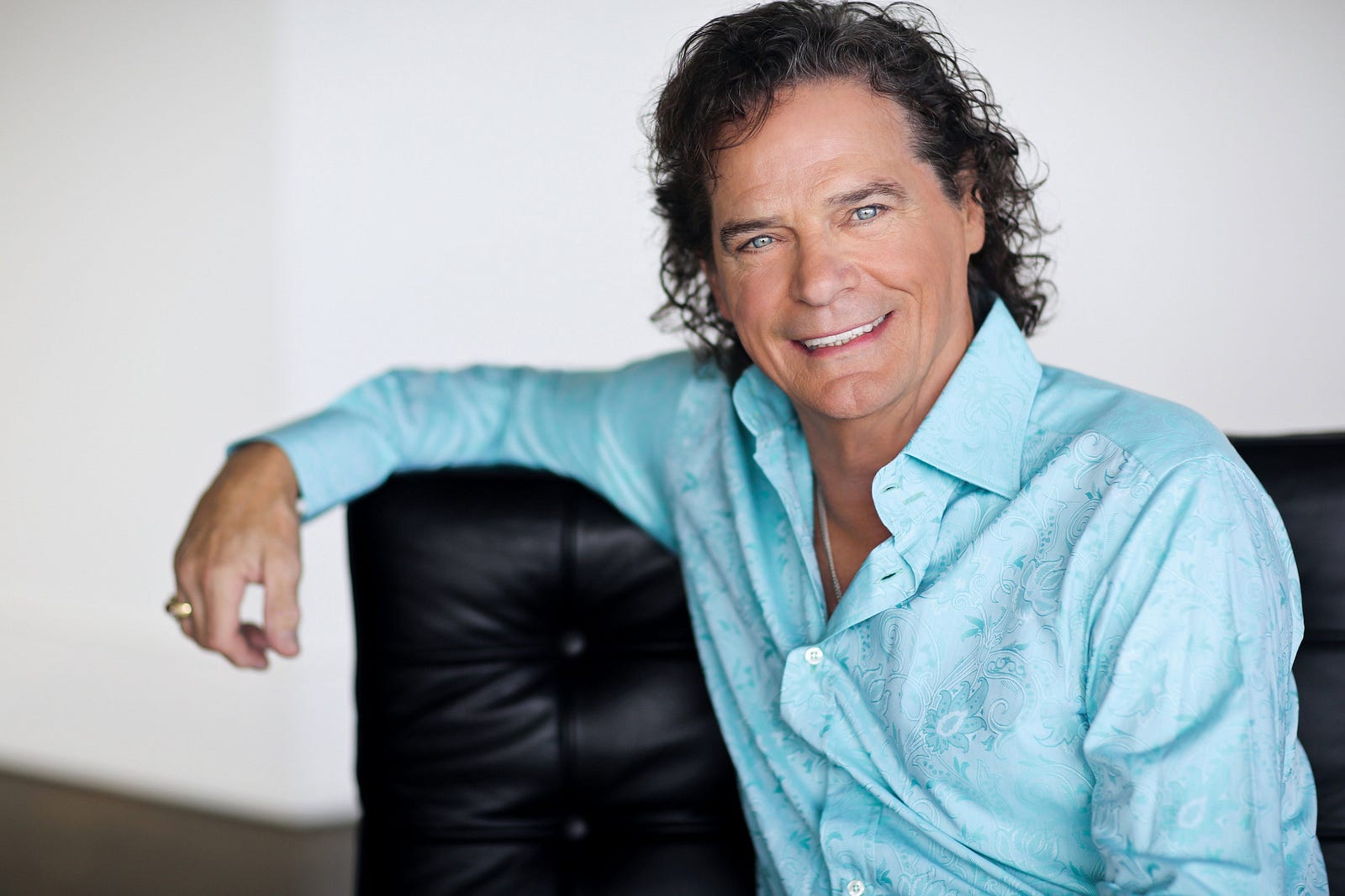 Grammy winner B.J. Thomas reimagines ‘The Living Room Sessions’ in ...