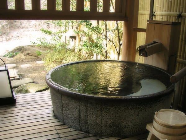 Japanese Onsen Etiquette : Dos and Don’ts – Japan Travel Guide -JW Web ...