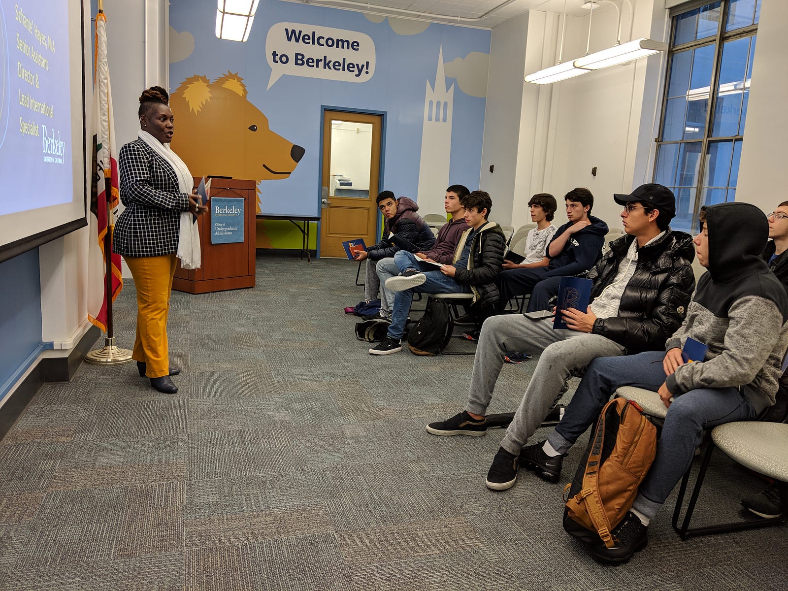 Schanté Hayes, head of international admissions at Berkeley, talking to our Winter 19' cohort