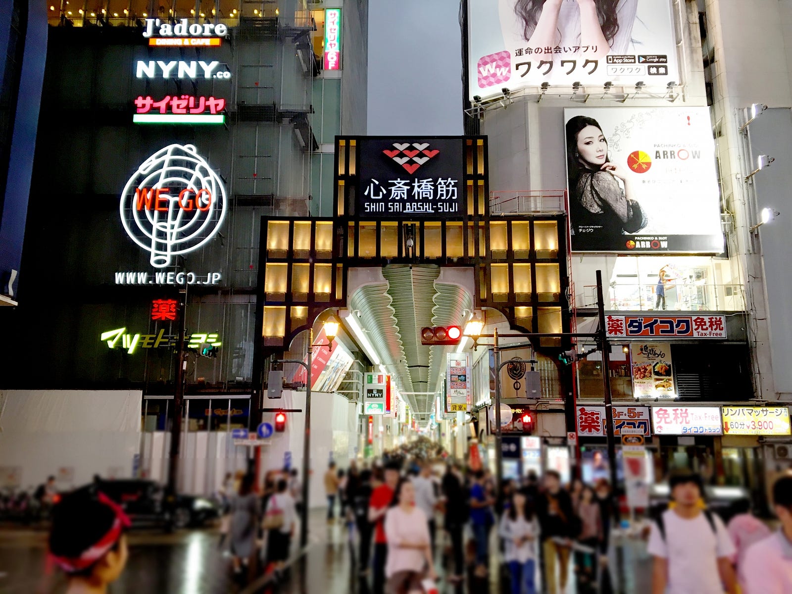 osaka-shopping-3-best-areas-to-shop-in-osaka-japan-travel-guide-jw