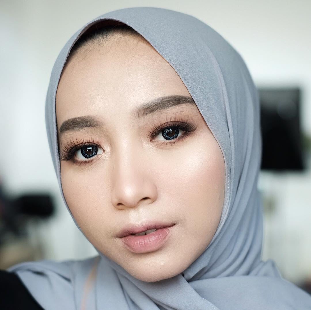Empat Tema Make Up Look Populer Di Kalangan Beauty Vlogger Indonesia