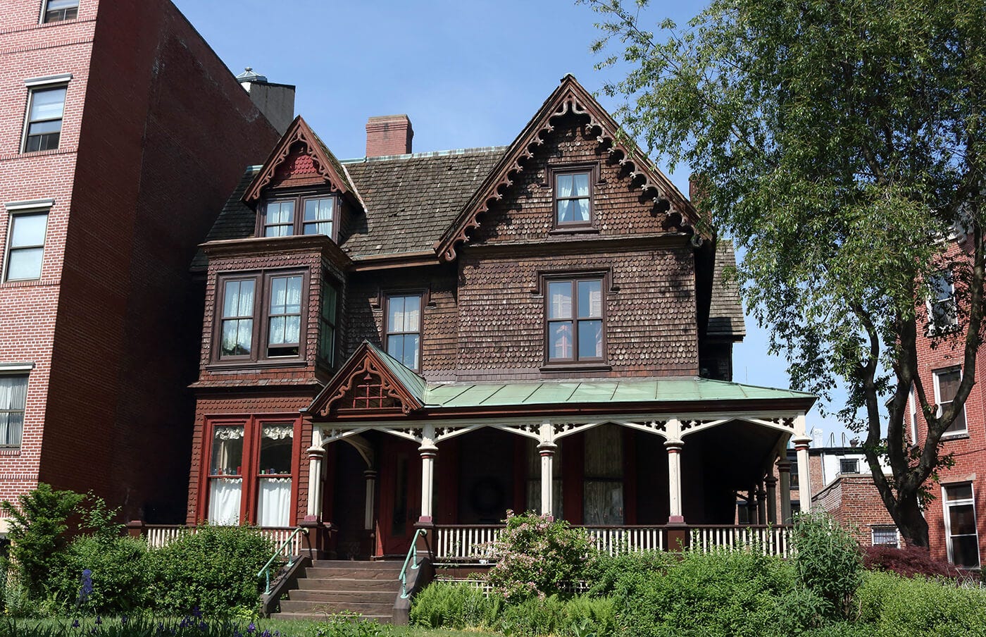 The Amazing Mansions Of Brooklyn’s Clinton Avenue: A Tour Of American 