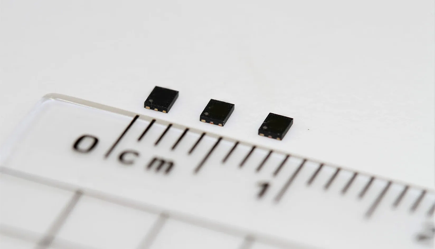 The Smallest RFID Chips: Unlocking New Possibilities for Businesses