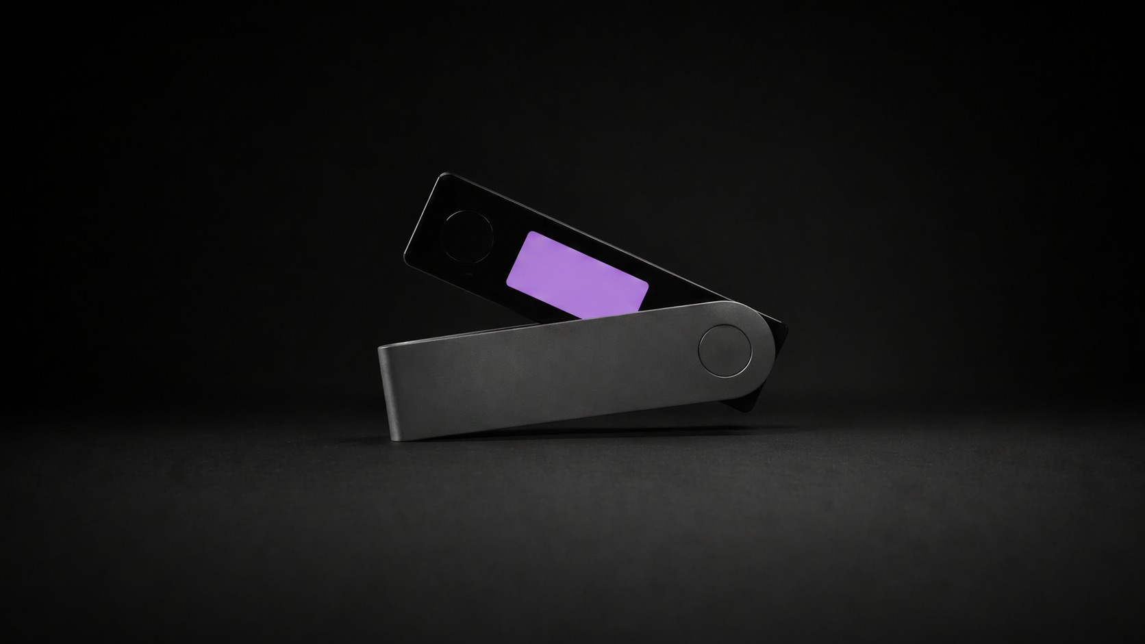 What Is a Crypto Hardware Wallet? A Complete Beginner’s Guide