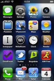 An unorganized iPhone