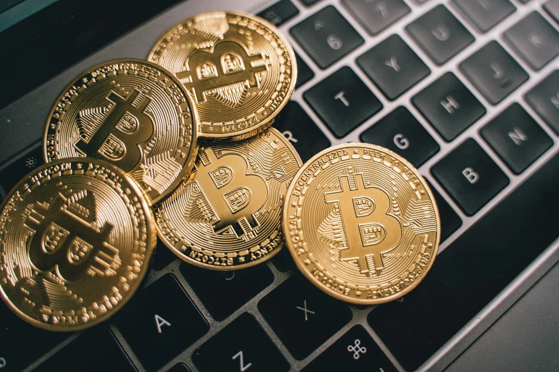 Beyond Iklug.ch: Why the Crypto Regulatory Gap is the Industry’s Greatest Liability