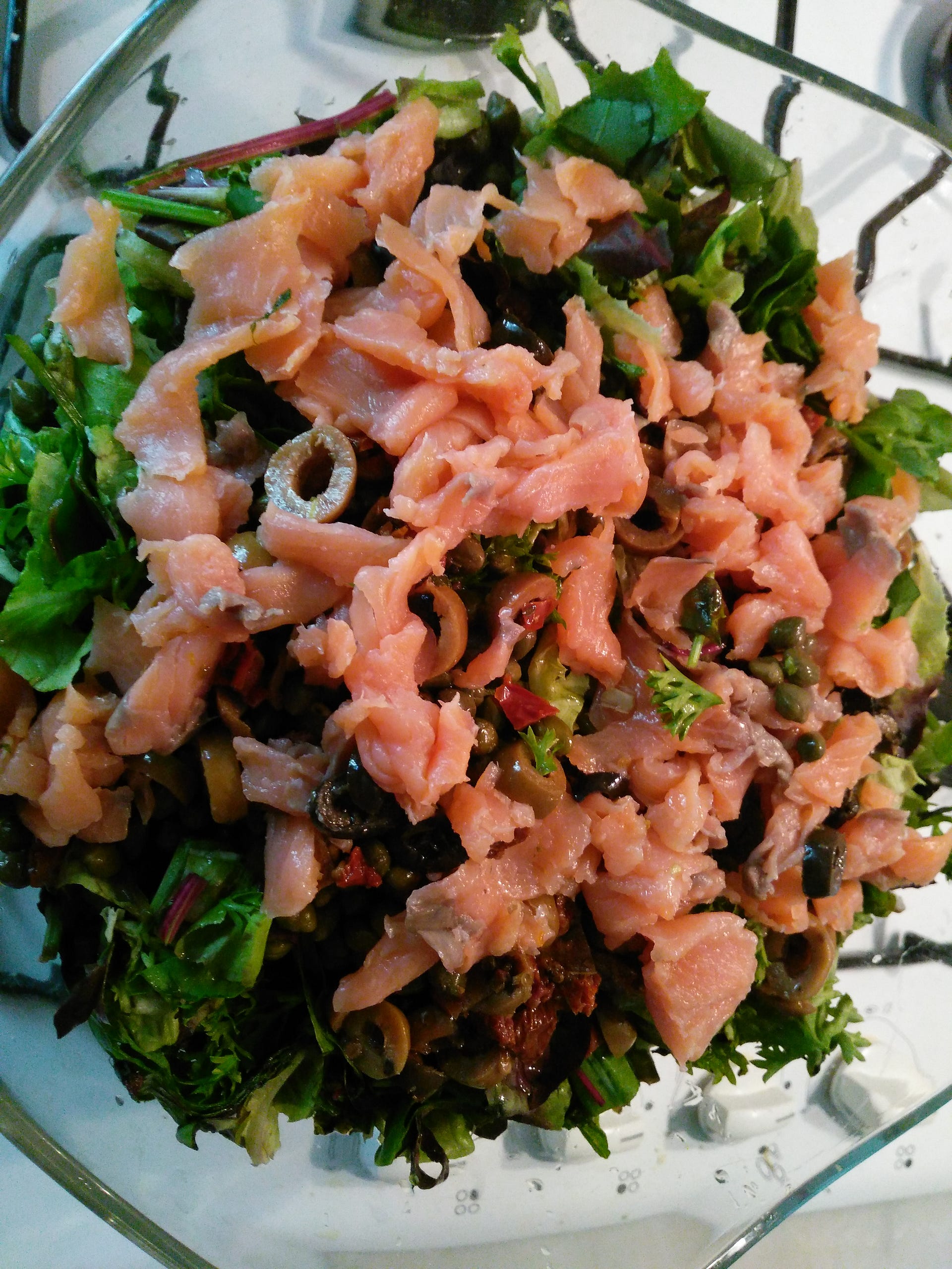 Somon ile salata: tarifi Somon ile salata: tarifi