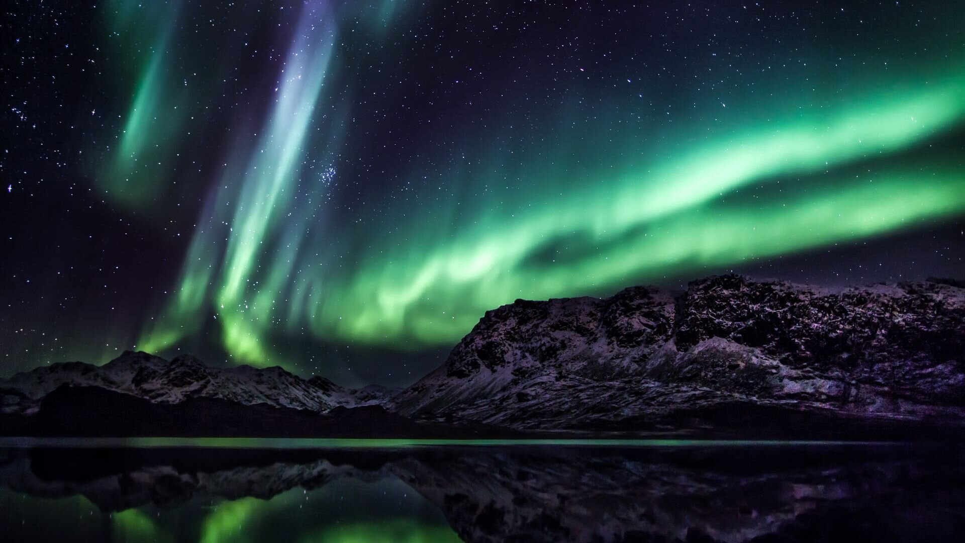 Why Norwegians Don’t Look at the Northern Lights-