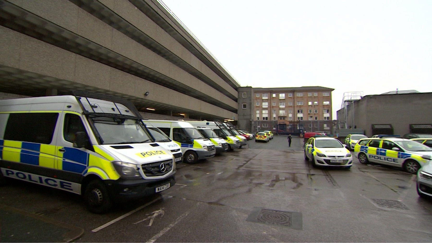 10 found dead; cause of death is undetermined says forensic experts