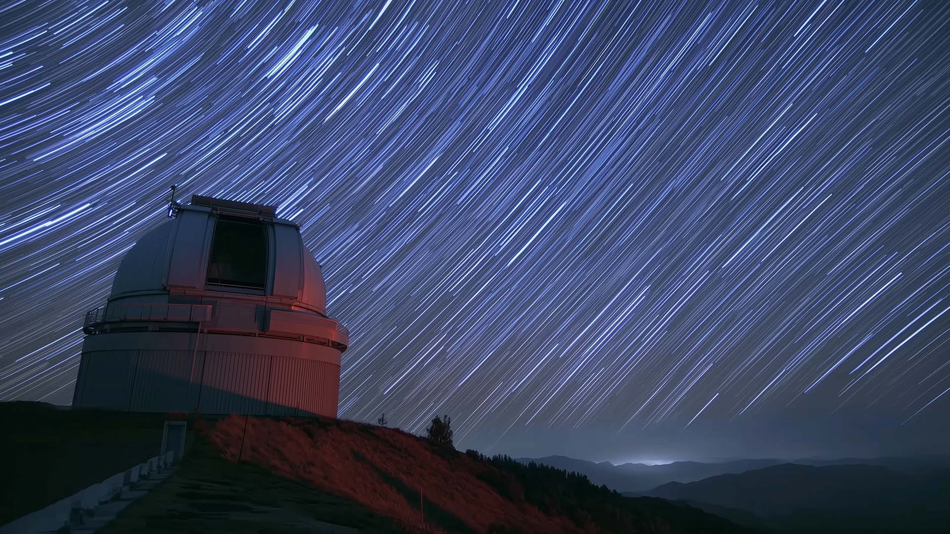 Beatriz Villarroel’s UAP Research: Disappearing Stars and Nuclear-Test