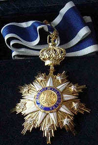 1*_9zQ2FDSBC5i5VTKGljr1w Michael Jackson usou insígnia de uma ordem dinástica portuguesa