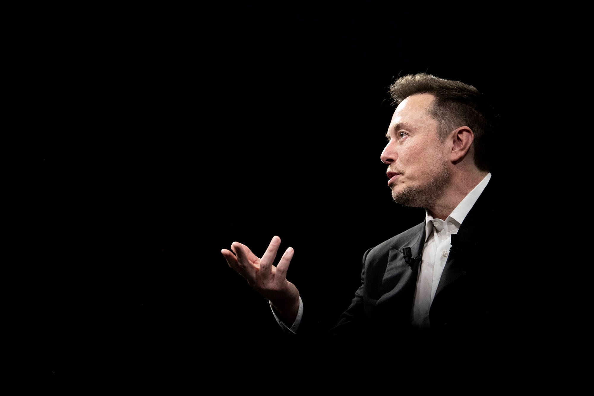 Elon Musk Dismisses Lawsuit Against OpenAI.