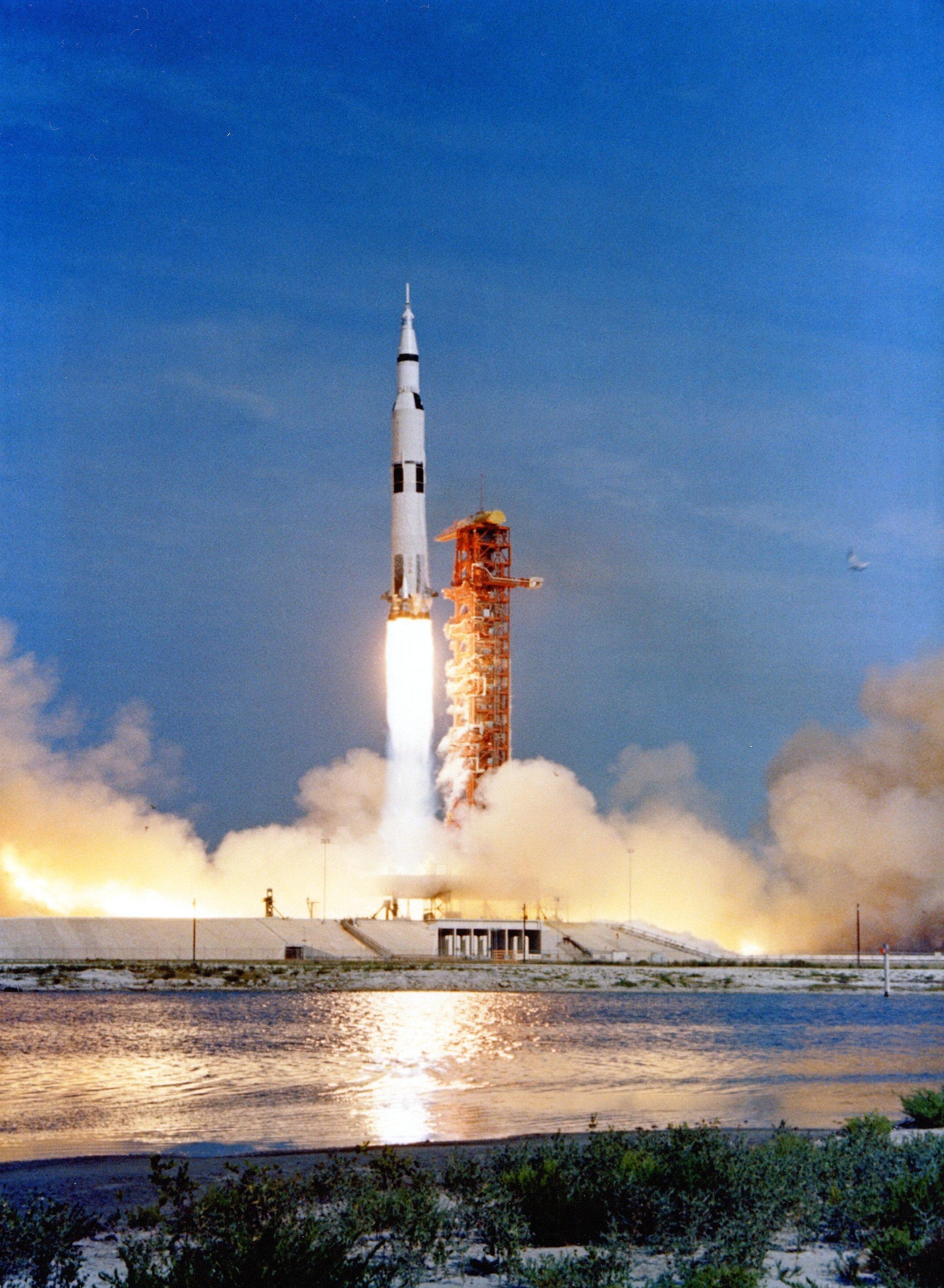 We’re Going Back to the Moon Using Fire — And That’s the Real Limit