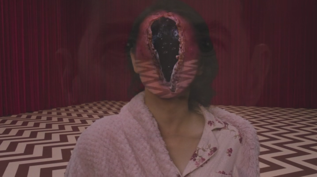 Naidos face becomes a blackened orb in the black lodge