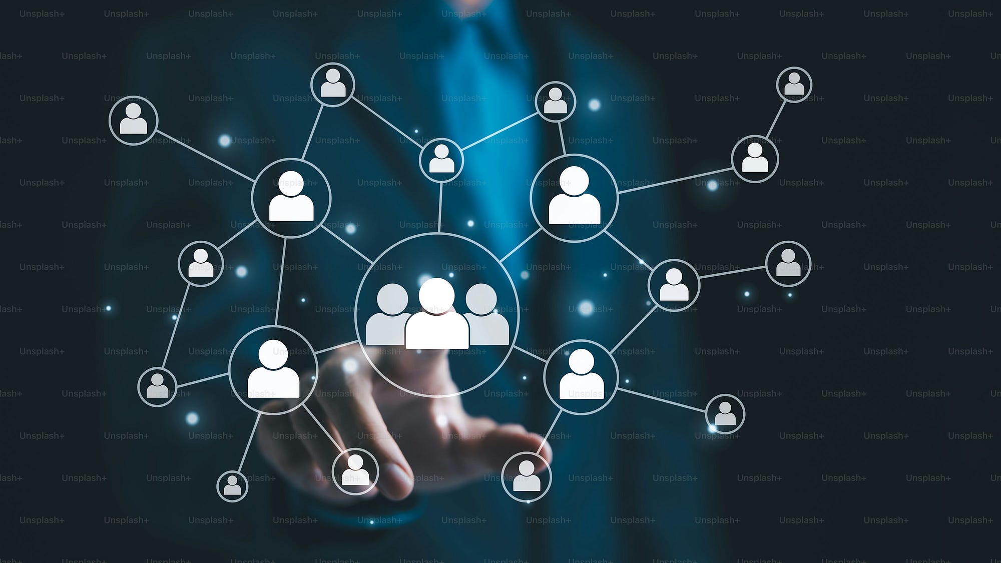 Additive, semi-additive, non-additive metrics: the silent mistake that skews your CRM analysis