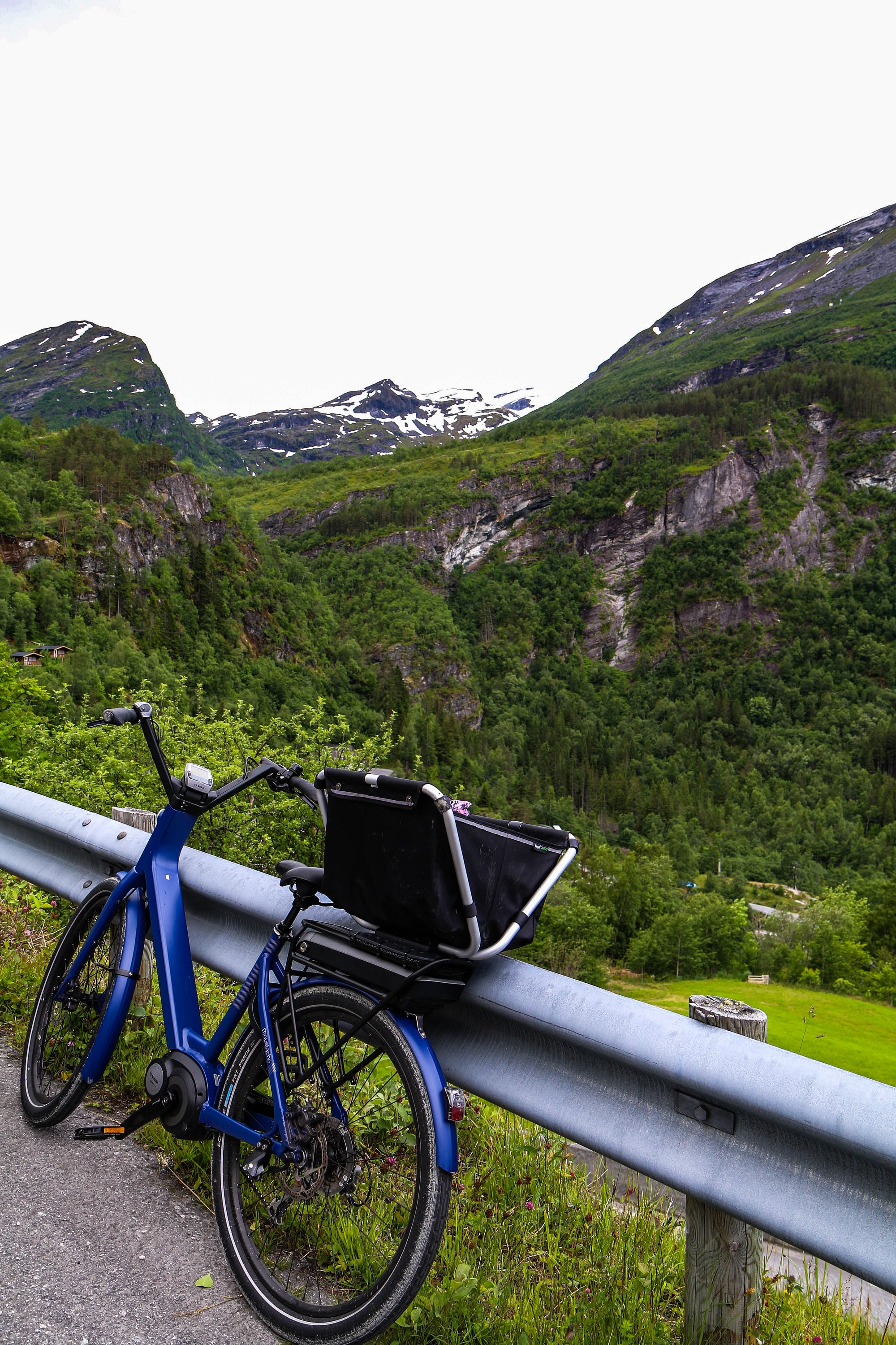 biking geiranger