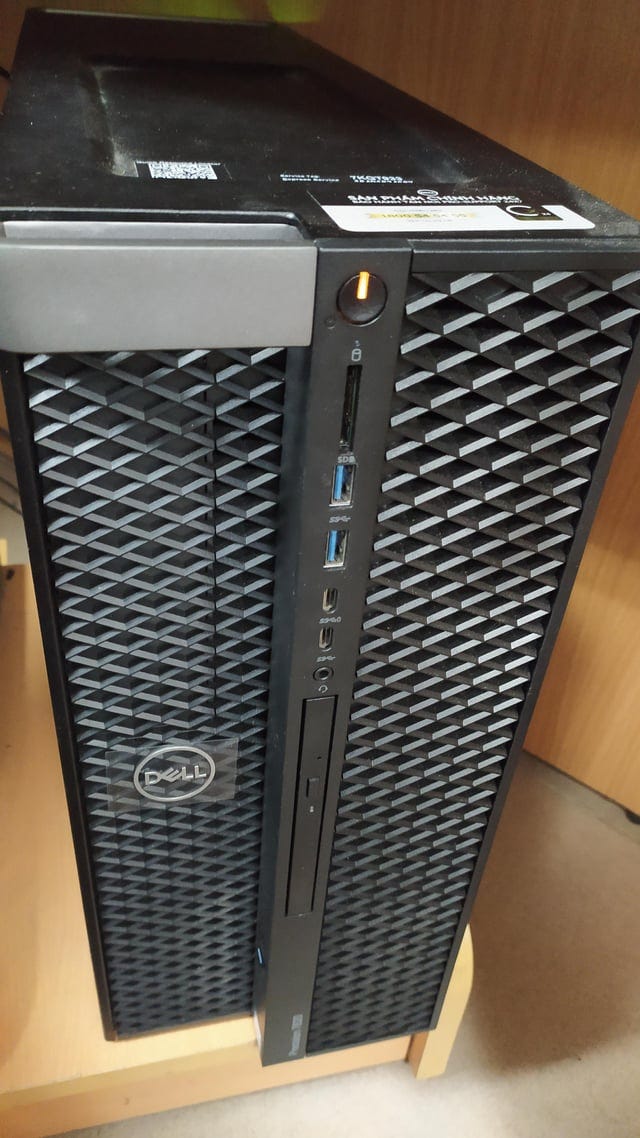 Dell Precision 7820