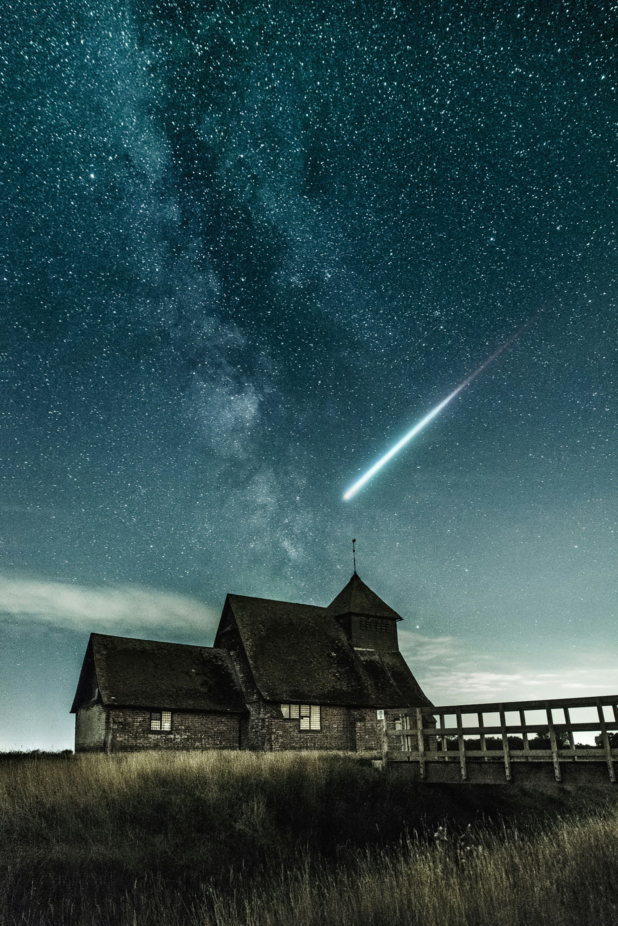 The Impact of Meteorites on Earth: A Journey into Cosmic Apocalypse