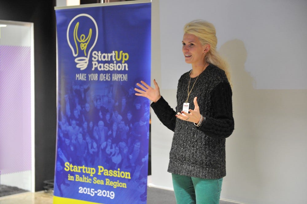 Presenting at Startup Passion event, January 2017.