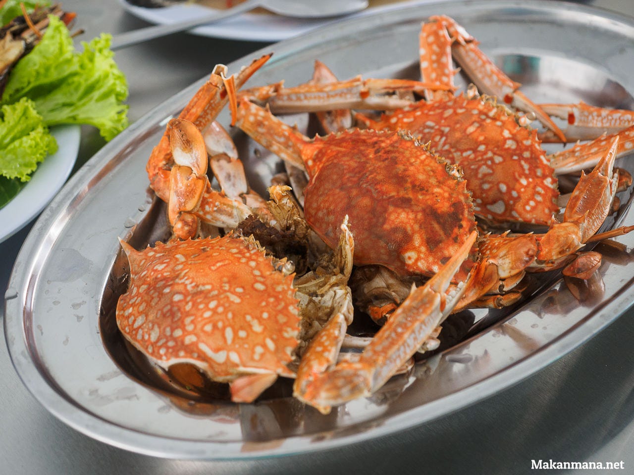 Raja Laut Seafood, Jalan Danau Singkarak – Bobby Wongso 