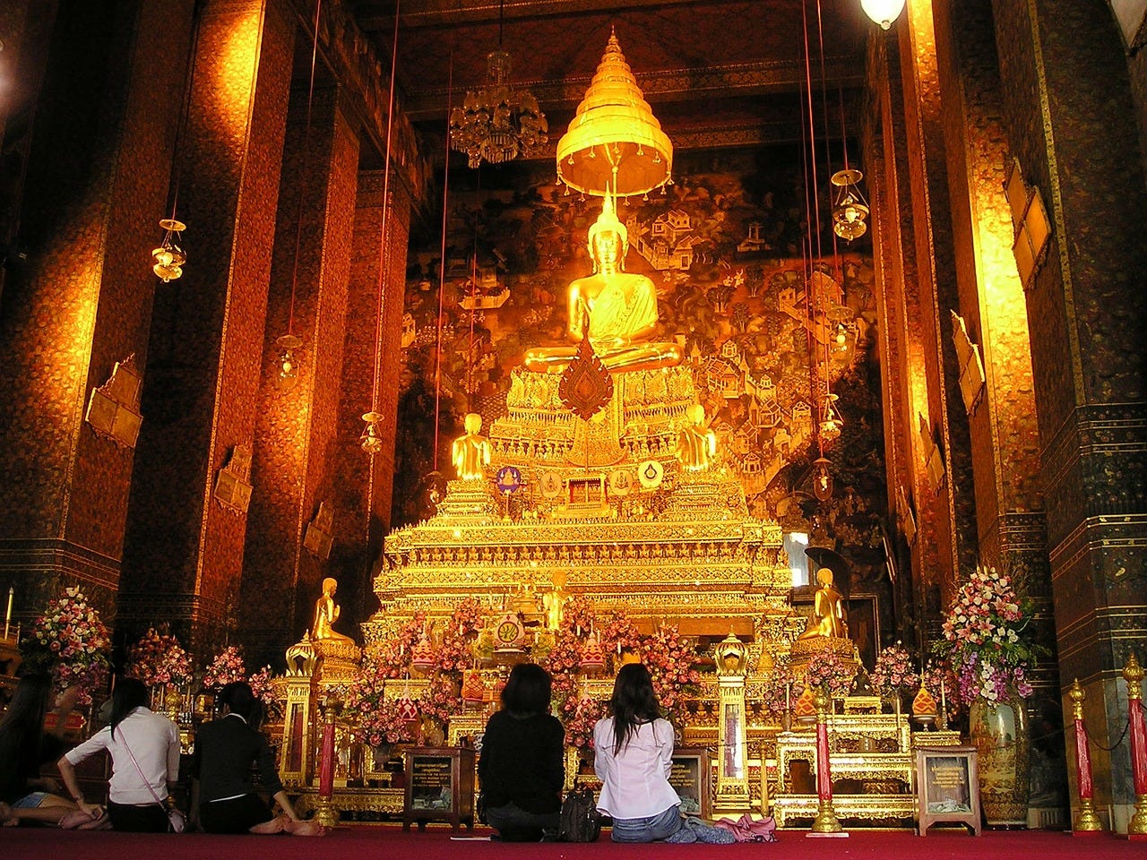 Do Buddhists worship Buddha statue? Billy Halim Medium