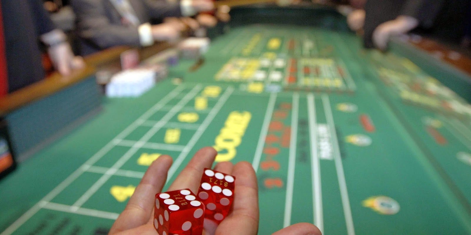 Roulette strategy real casino Holdem tips and tricks