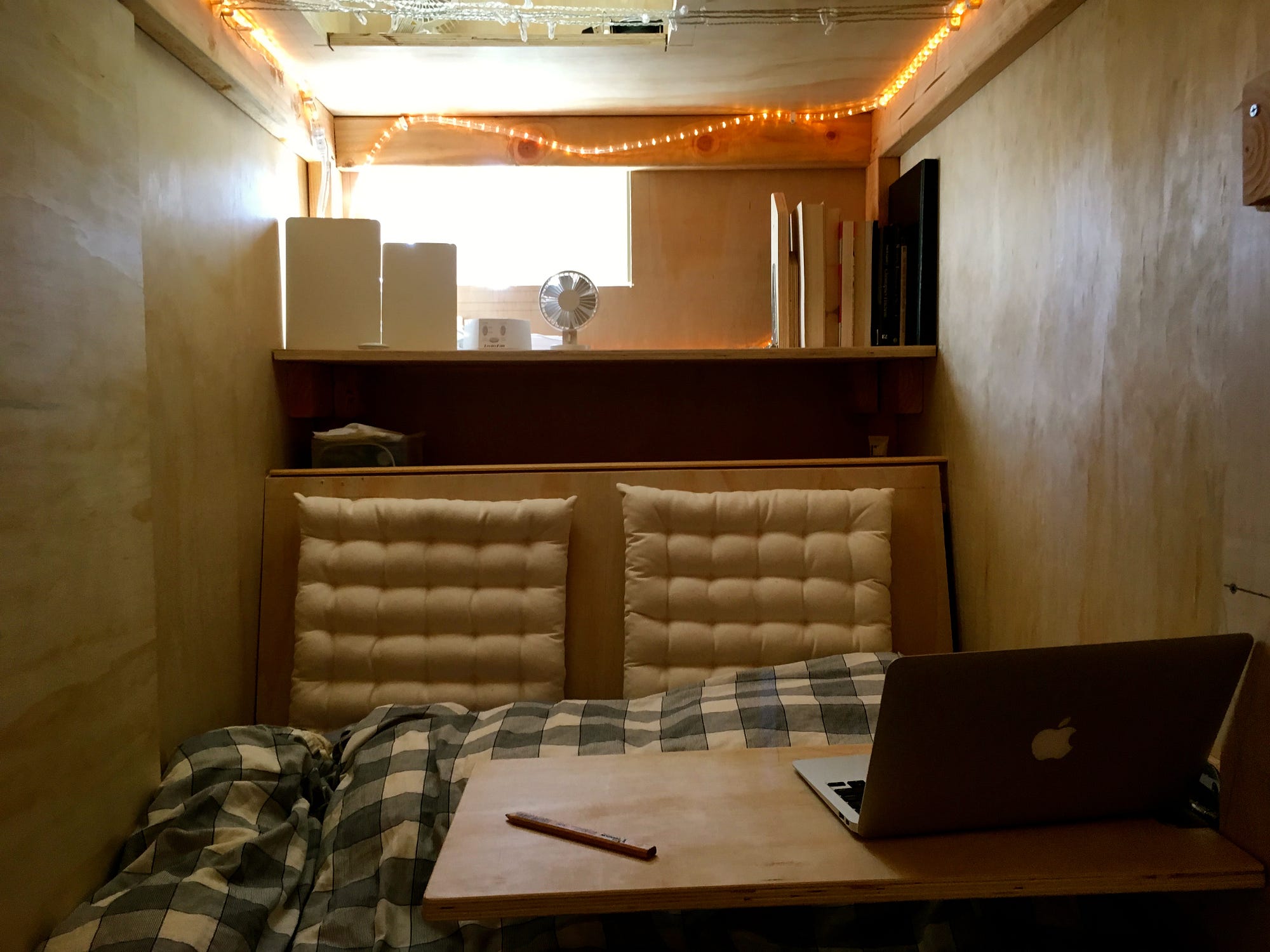 Living in a Pod in a San Francisco Living Room – Peter Berkowitz