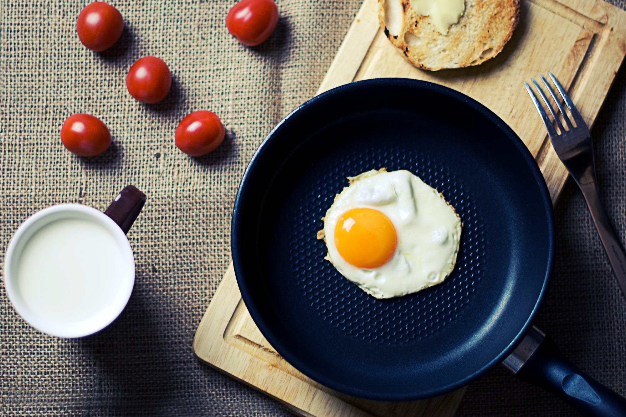 Watch Youre Not Eating Enough For Breakfast, And 3 More Morning-Meal Mistakes Youre Making video Watch Youre Not Eating Enough For Breakfast, And 3 More Morning-Meal Mistakes Youre Making video