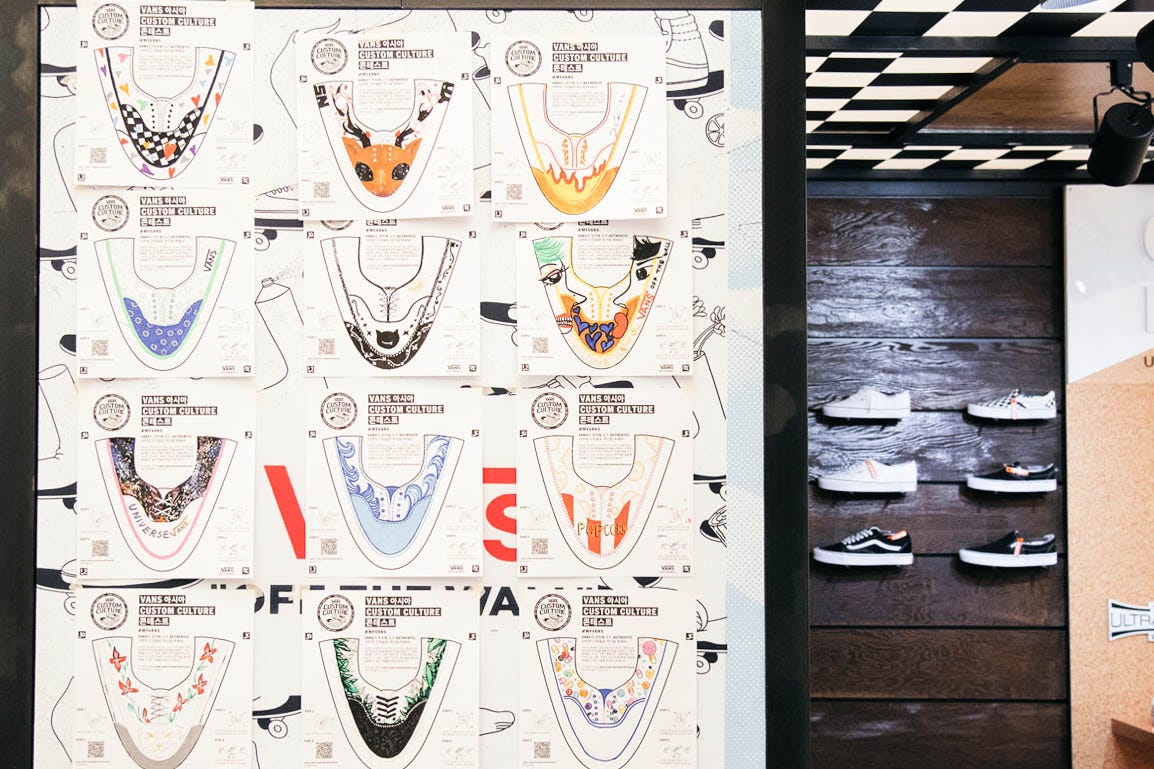 Vans Custom Culture Asia – Neocha – Medium Vans Custom Culture Asia – Neocha – Medium