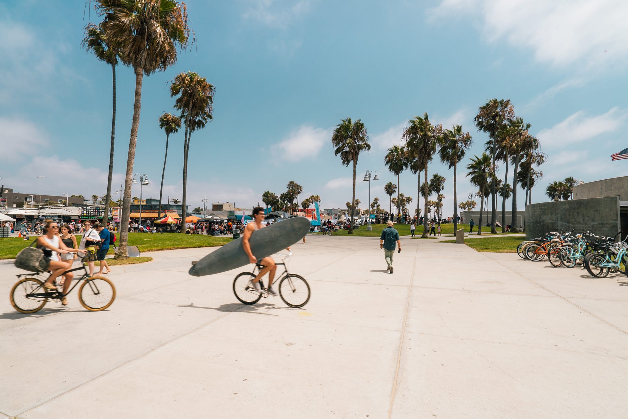 36 Hours In Venice California Spot Medium There S Not Really Anywhere That Like Venice Beach Undeniably Gorgeous Gritty Artistic And Creative It Easily One Of Our Favorite Neighborhoods In