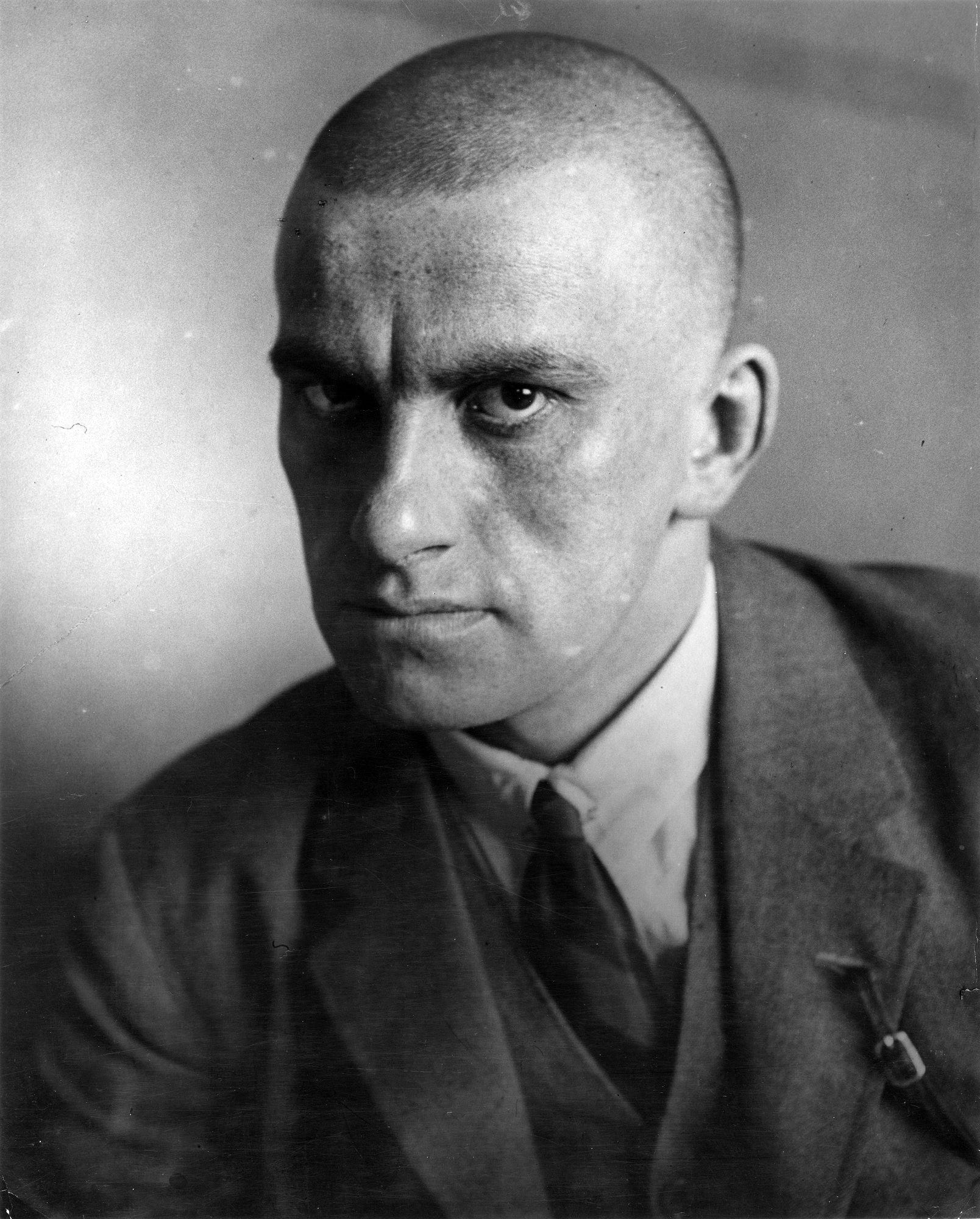 What anecdotes about Mayakovsky and Yesenin you know What anecdotes about Mayakovsky and Yesenin you know
