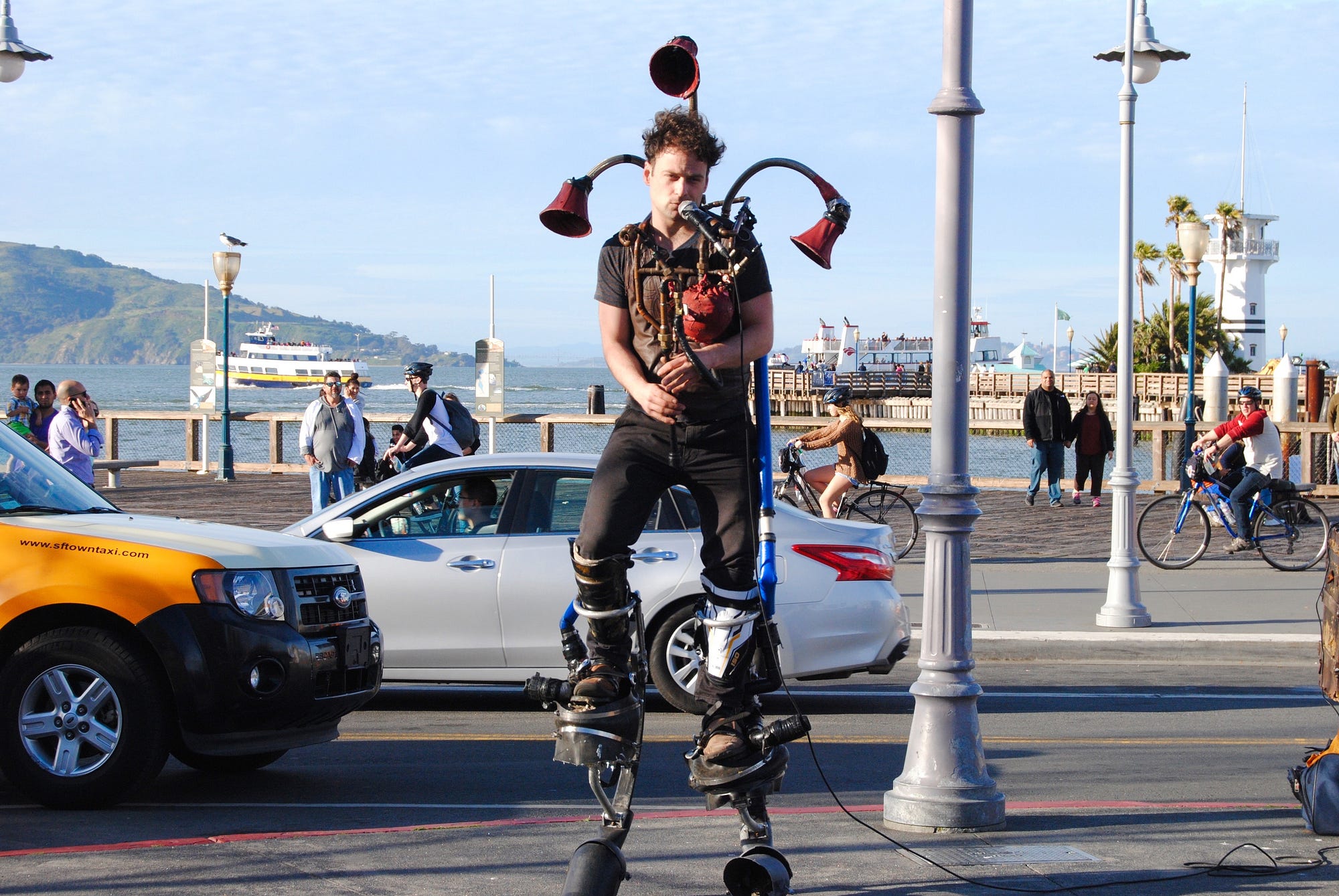 meet-the-beatboxing-street-performer-who-invented-his-own-bagpipes