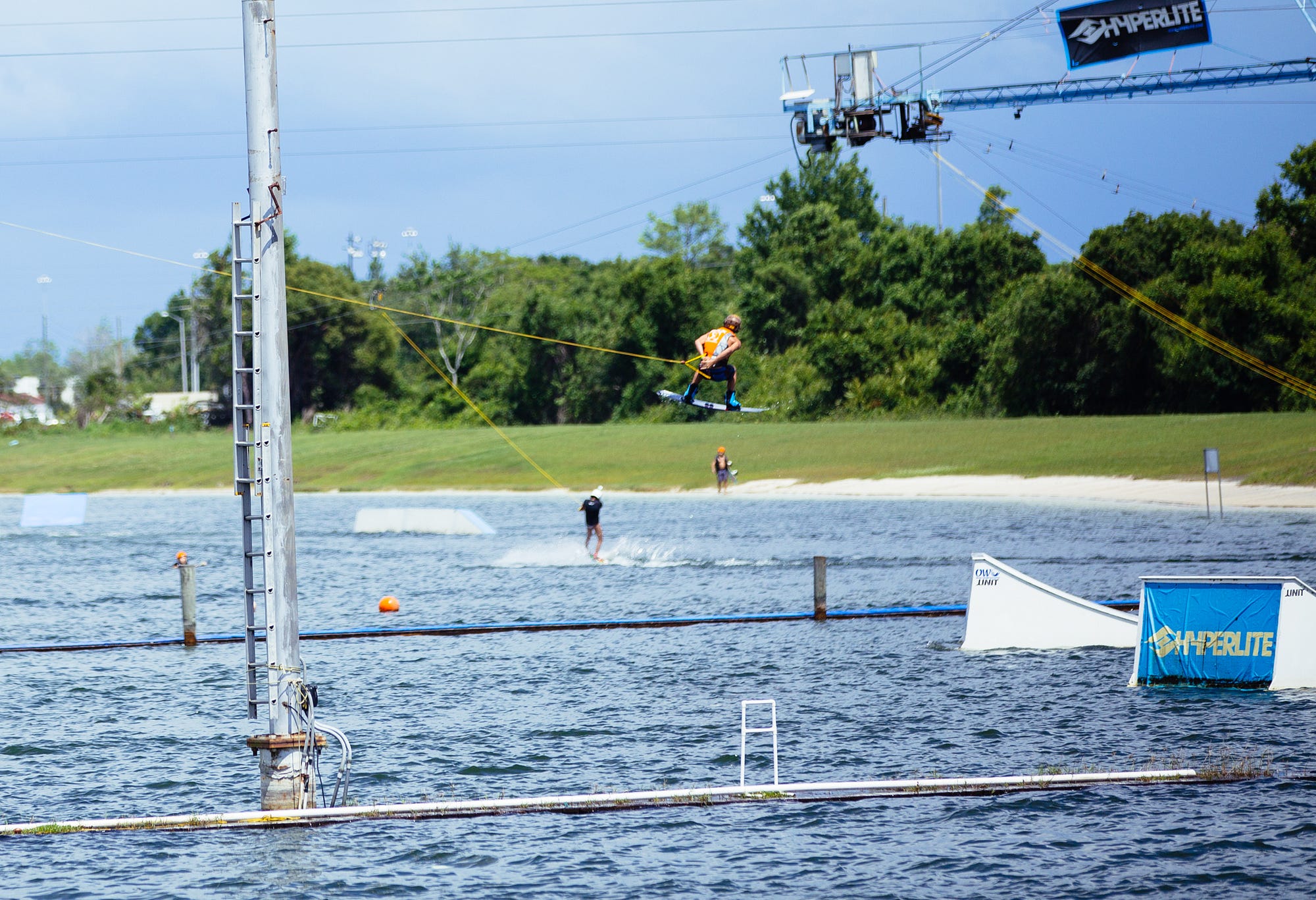 Cable Wakeboarding vs. Boat Wakeboarding Arlin Ladue Medium