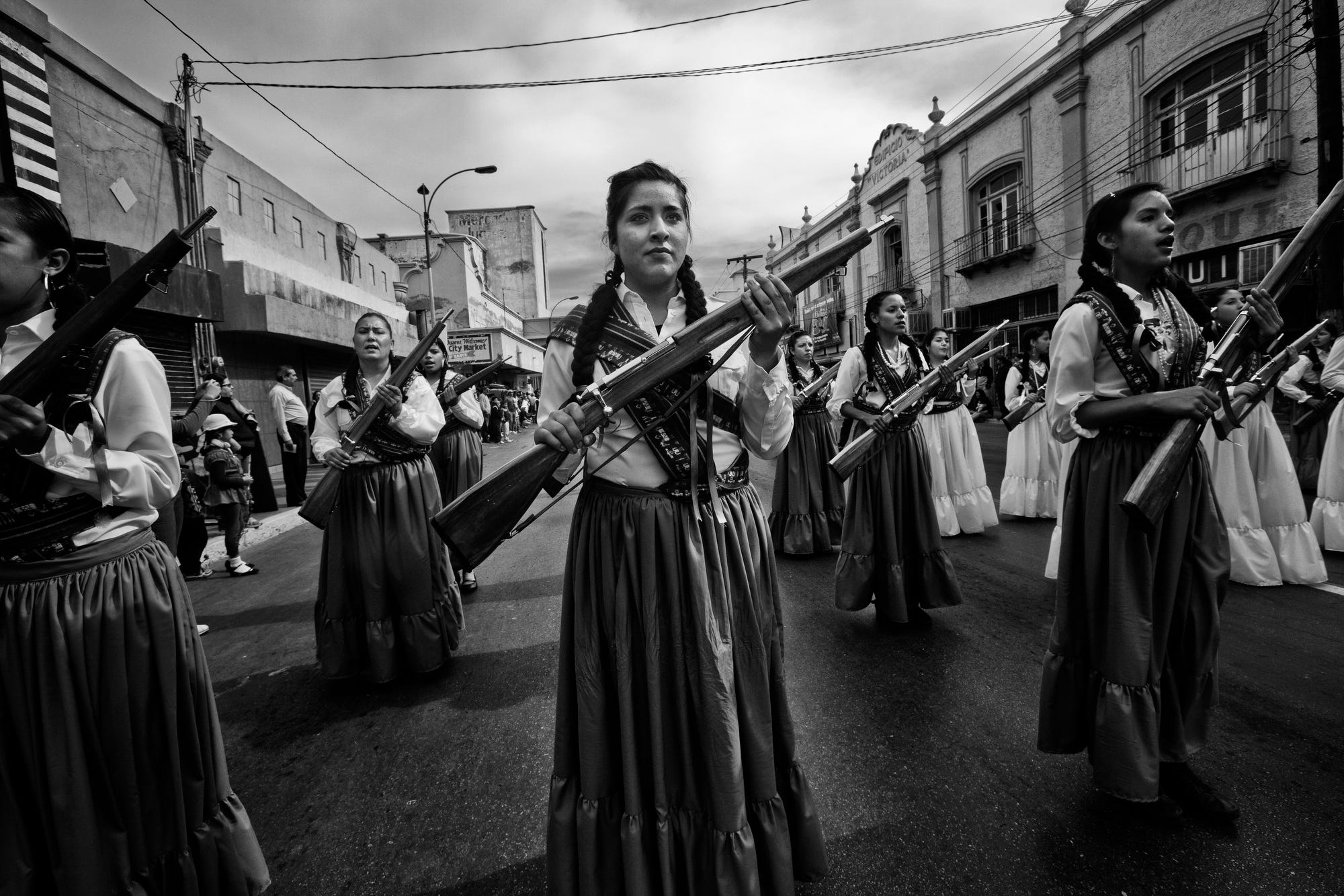 feminists of the mexican revolution Las soldaderas were women fighters who made significant contributions to both the federal and rebel armies of the mexican revolution though few actually engaged in combat, their assistance to male soldiers in fighting the war were monumental. feminists of the mexican revolution Las soldaderas were women fighters who made significant contributions to both the federal and rebel armies of the mexican revolution though few actually engaged in combat, their assistance to male soldiers in fighting the war were monumental.