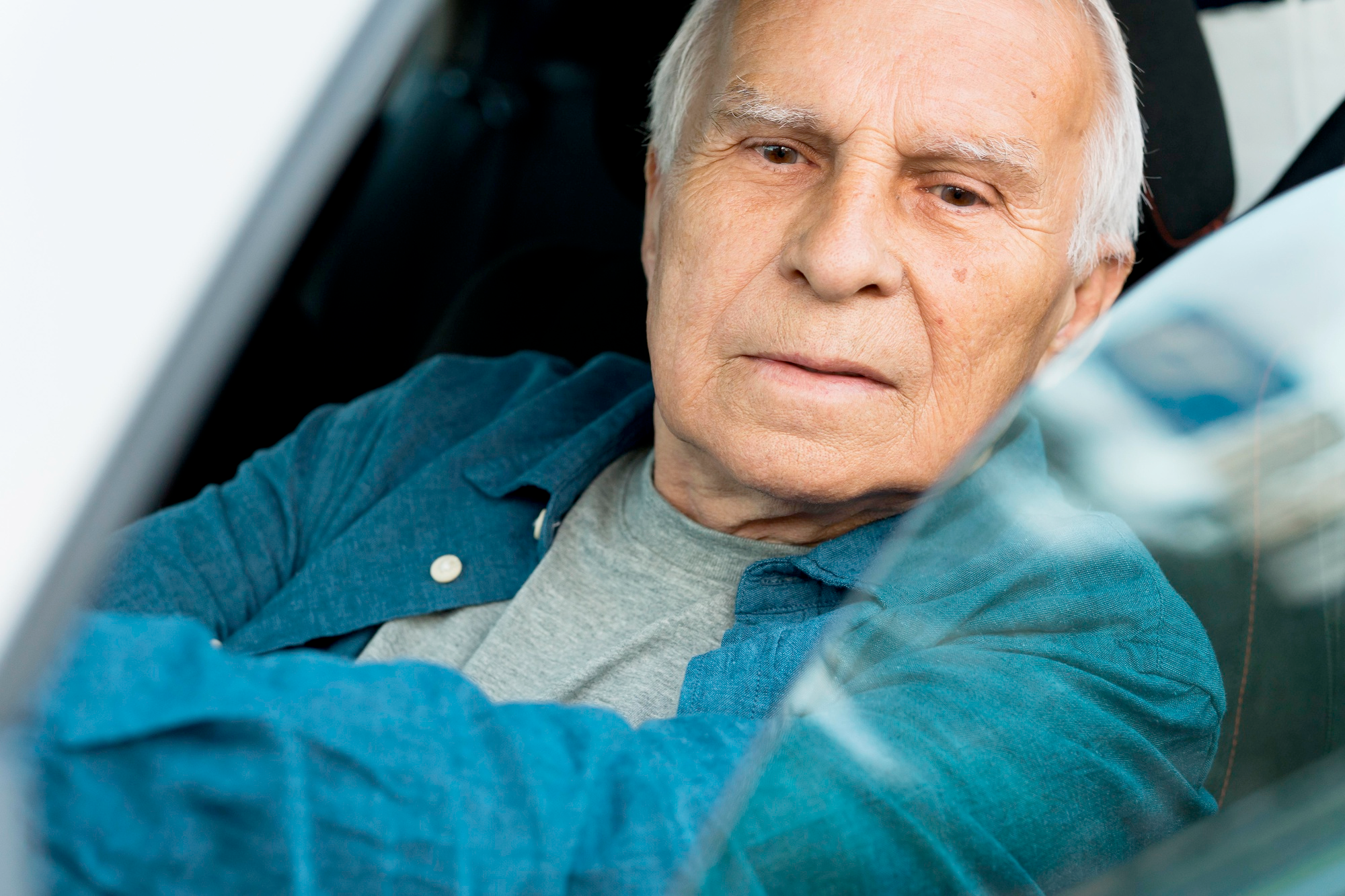 Goldpro.com: FINMA Warning List — Inside the $298K Clone Scam That Evaded a Geneva Retiree