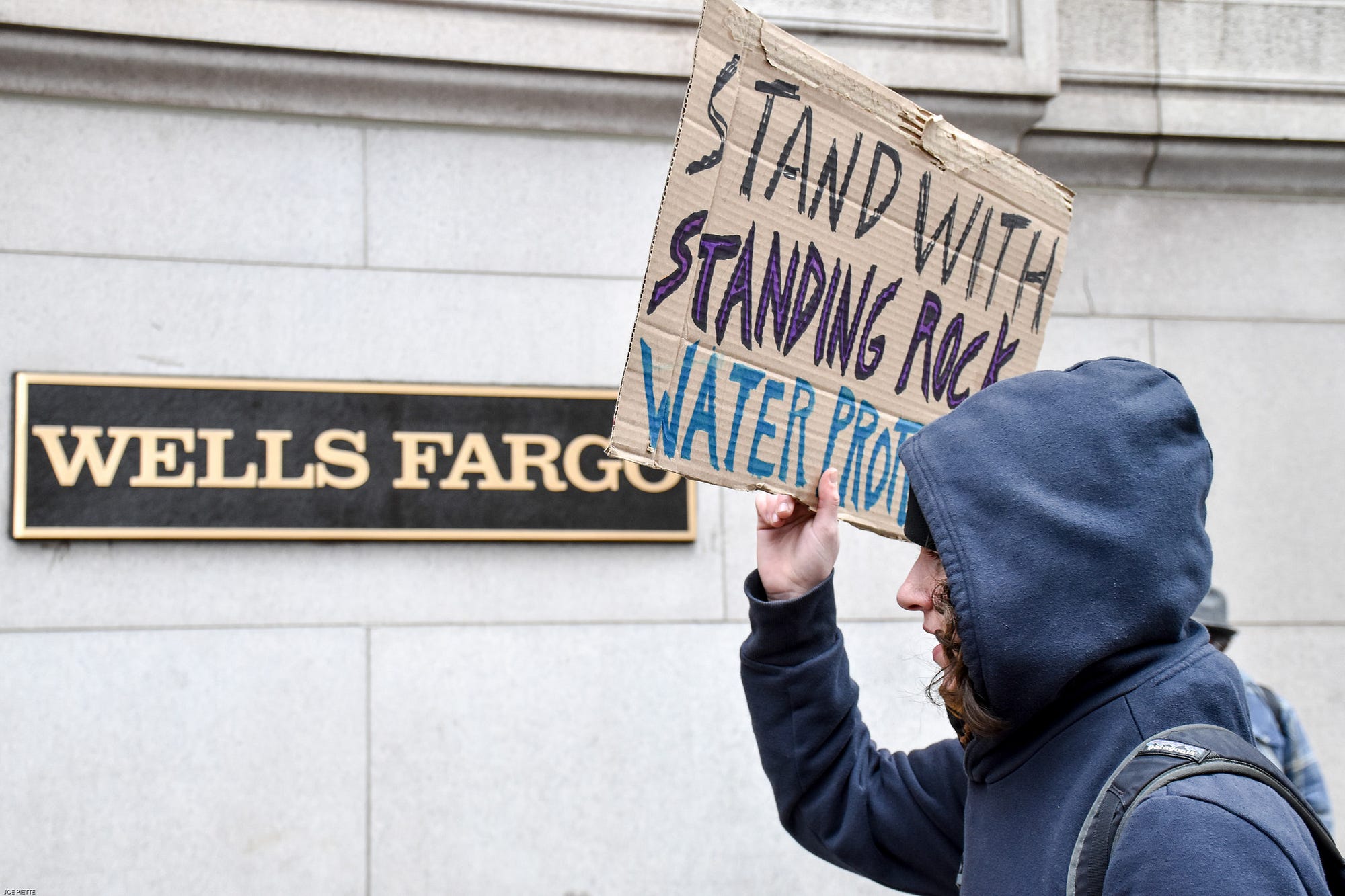 Councilmen Call For L.A. To Divest From Wells Fargo Over Dakota Access  Pipeline