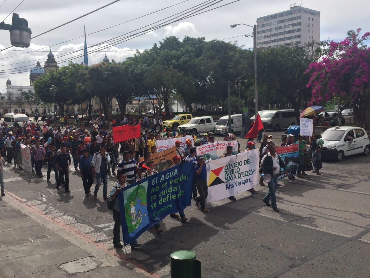 Guatemala: Yerli Halkın Hidroelektrik Projesine Karşı Mücadelesi